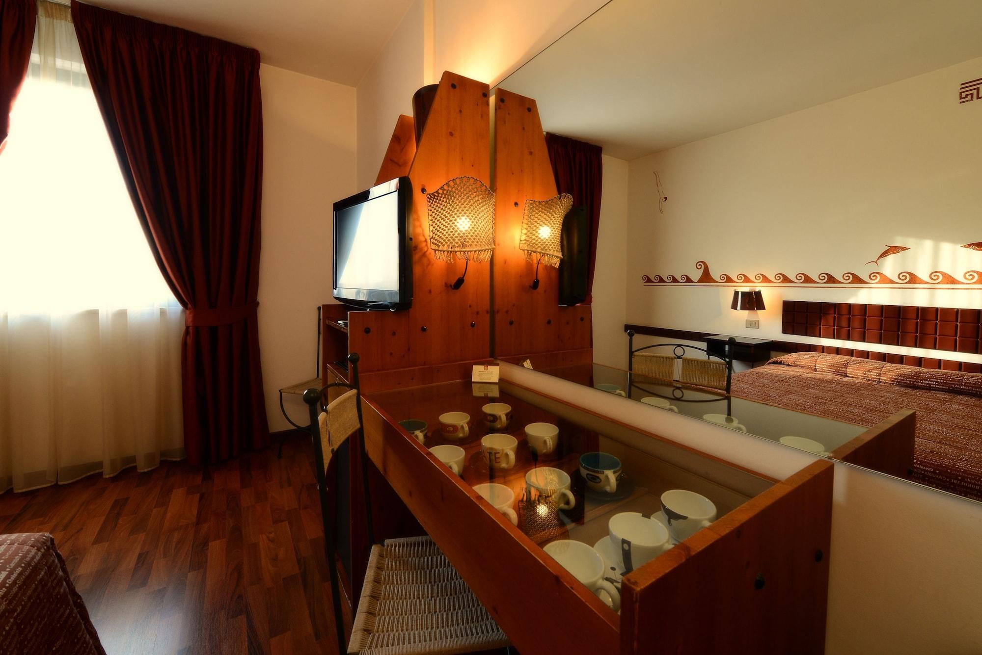 เอตรูสกัน โชโกโฮเทล Hotel เปรูจา ภายนอก รูปภาพ