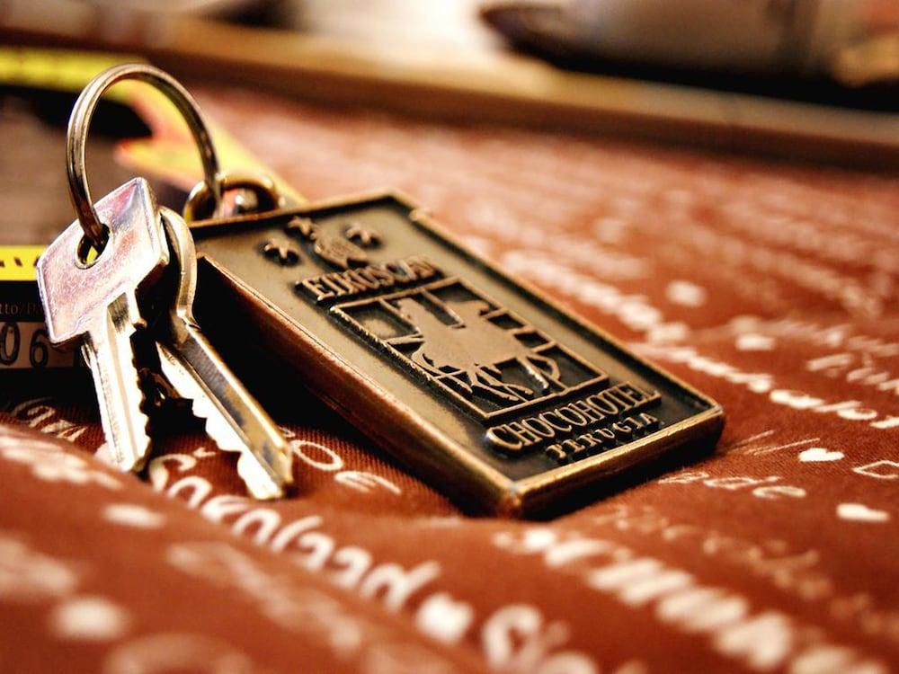 เอตรูสกัน โชโกโฮเทล Hotel เปรูจา ภายนอก รูปภาพ